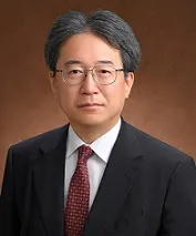 福岡国際ミズの会会長・徳本穣